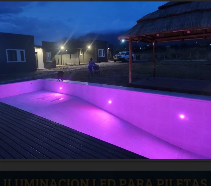 Piscina residencial en barrio cerrado